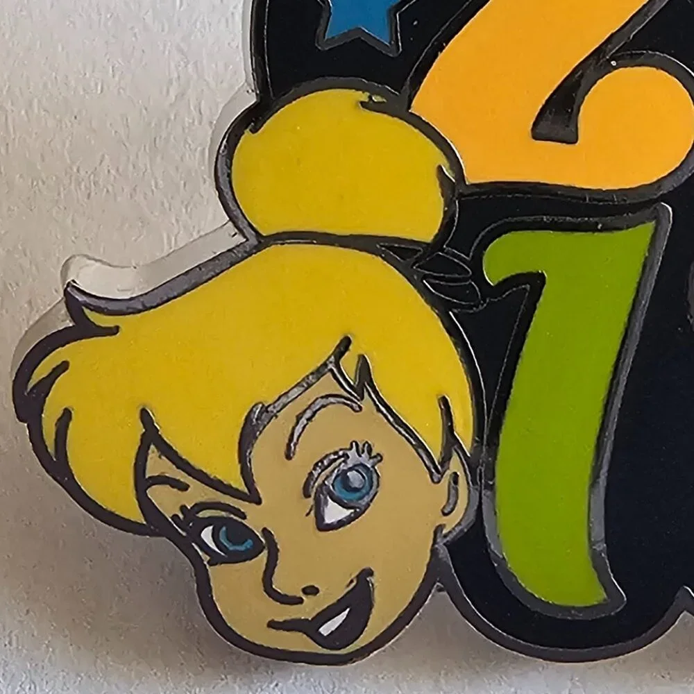 DISNEY Pin Trading ~ Disney Starter Set ~ Tinker Bell ~ 2017 - Picture 2 of 11